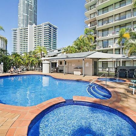 Anacapri Holiday Resort Apartments Surfers Paradise Exterior foto