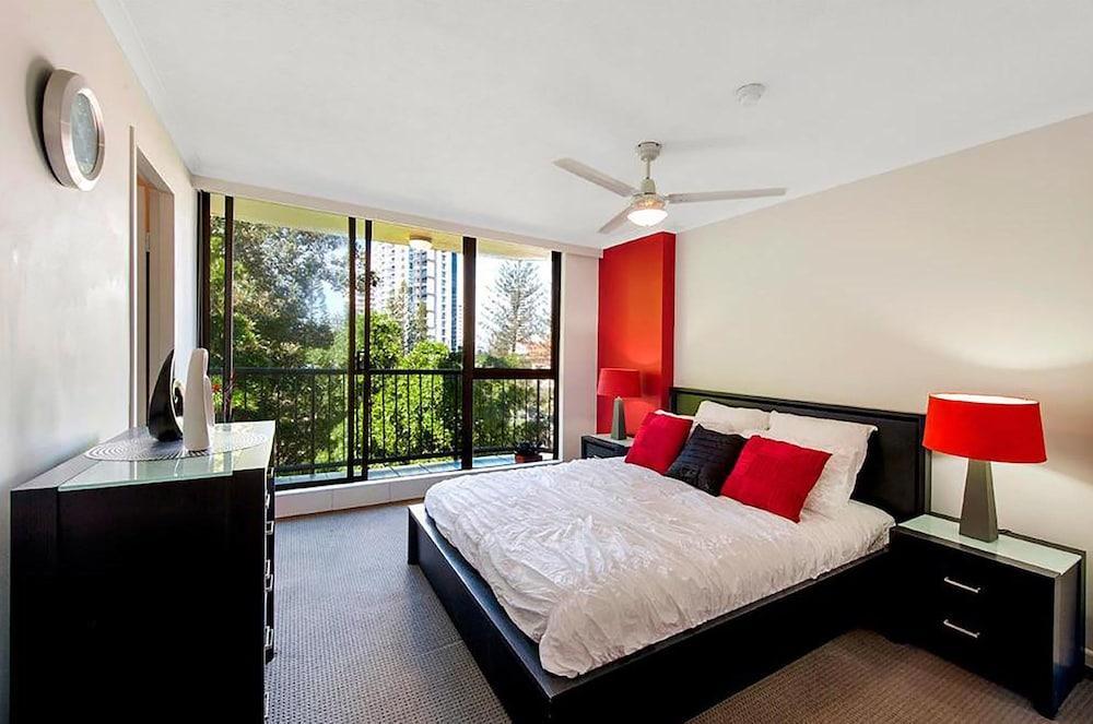 Anacapri Holiday Resort Apartments Surfers Paradise Exterior foto