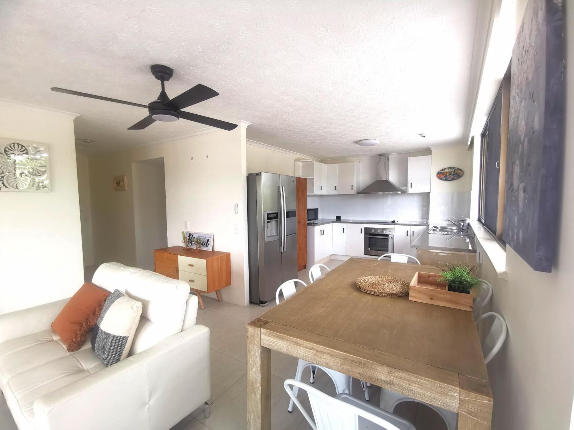 Anacapri Holiday Resort Apartments Surfers Paradise Exterior foto