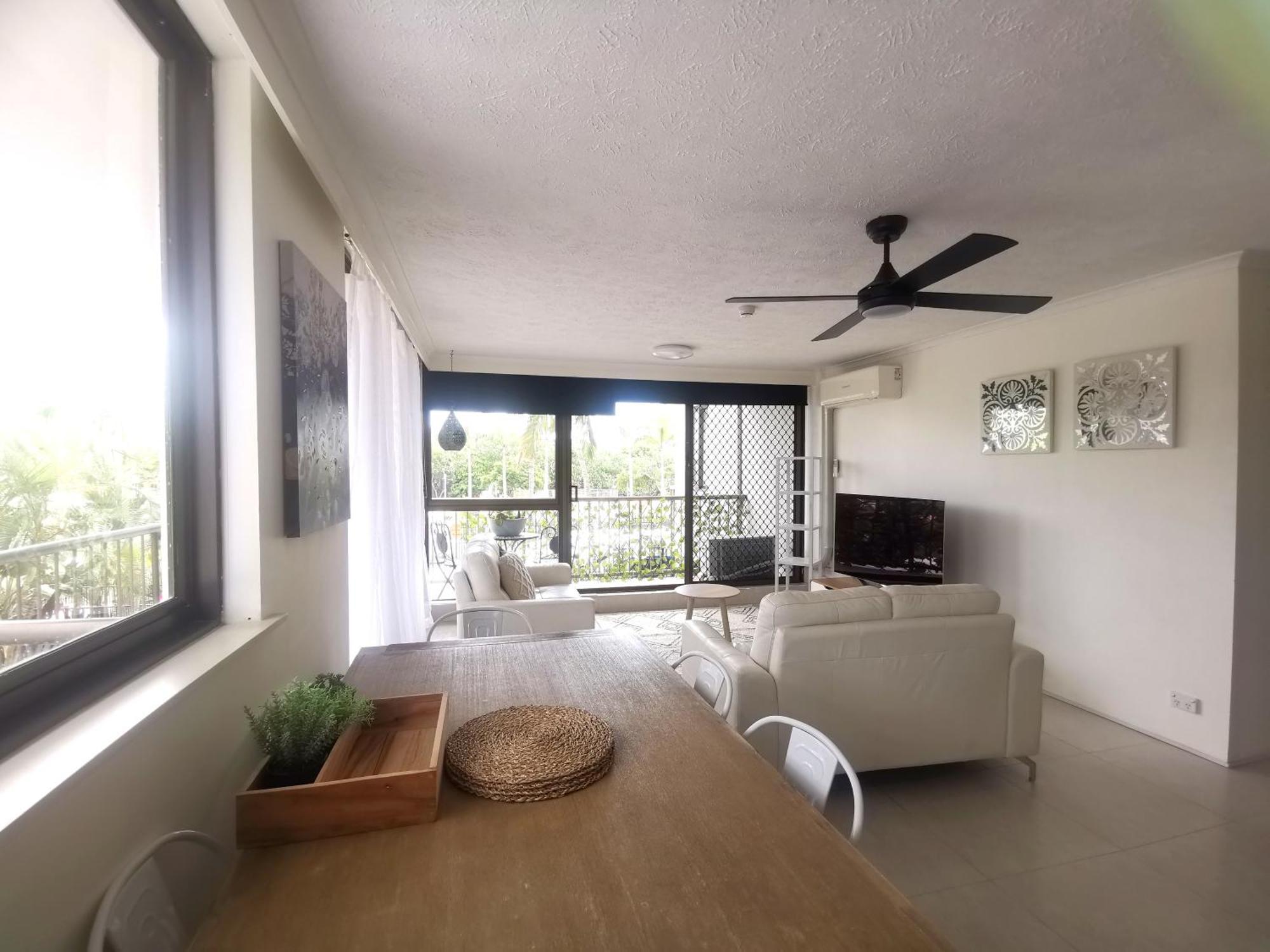 Anacapri Holiday Resort Apartments Surfers Paradise Exterior foto