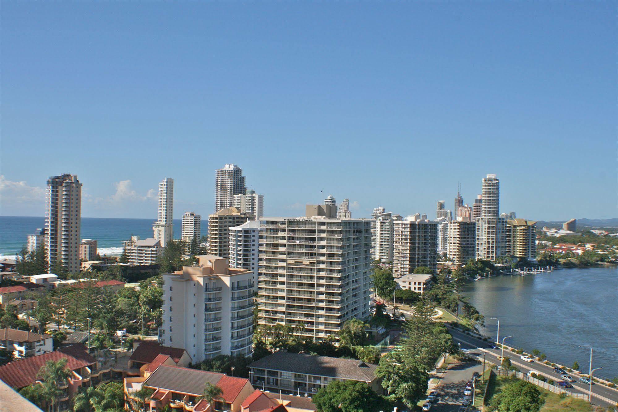 Anacapri Holiday Resort Apartments Surfers Paradise Exterior foto
