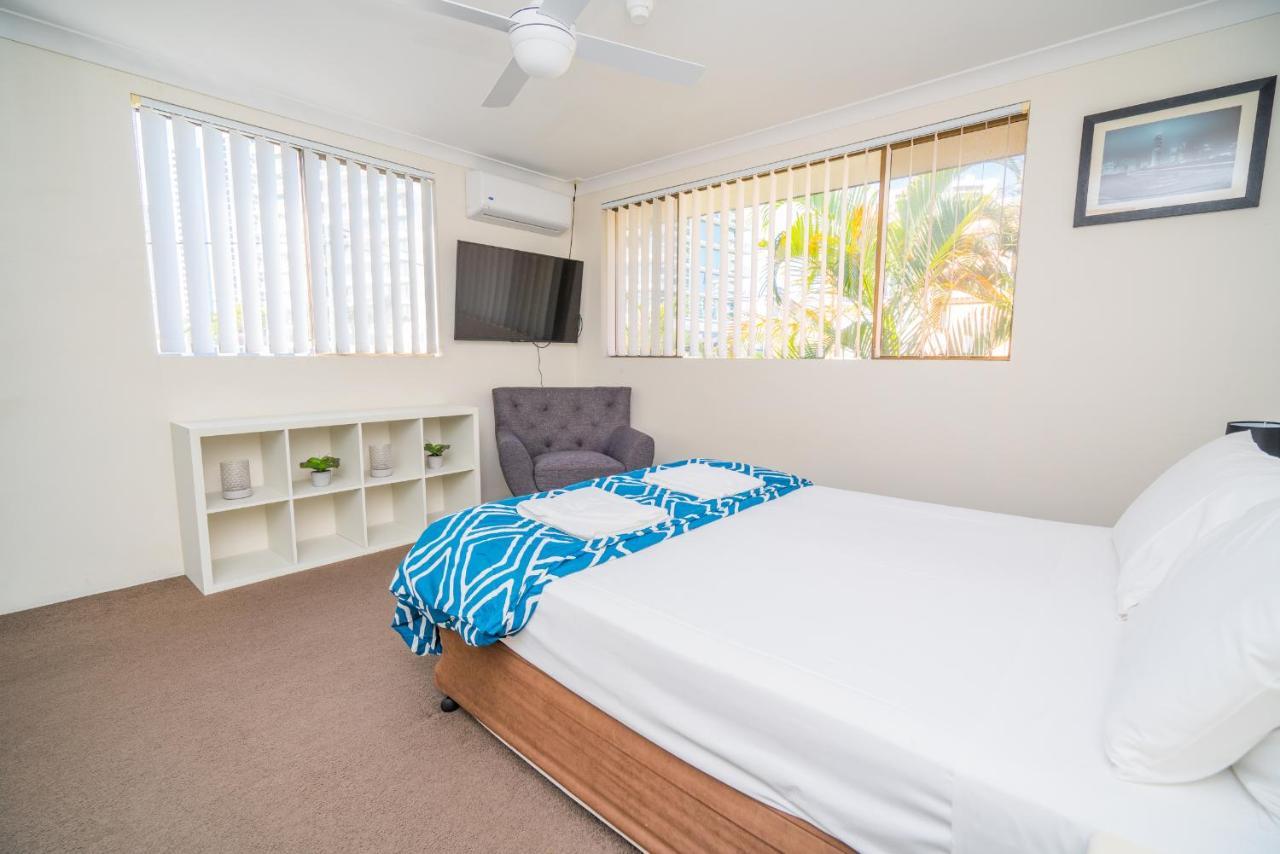 Anacapri Holiday Resort Apartments Surfers Paradise Exterior foto