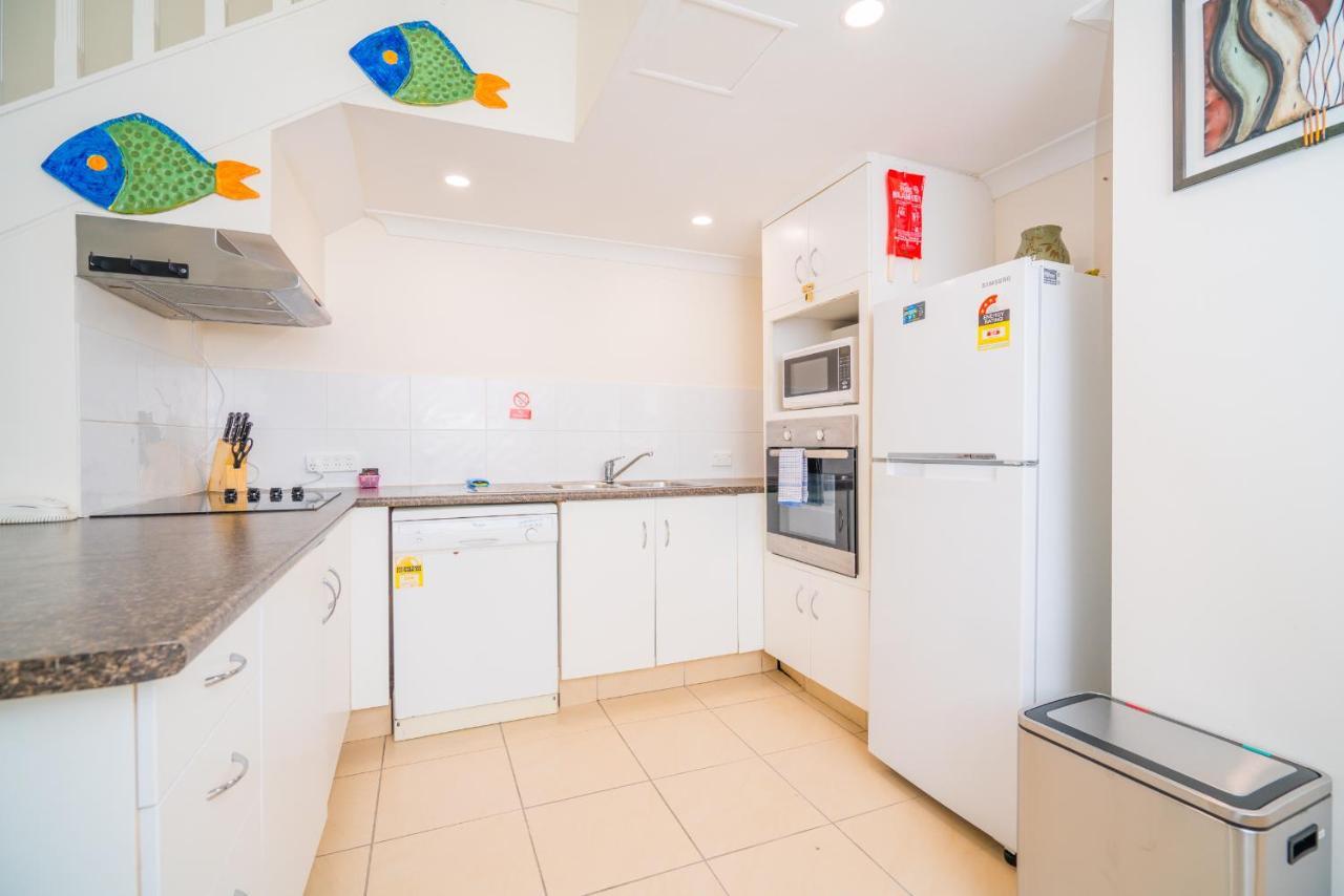 Anacapri Holiday Resort Apartments Surfers Paradise Exterior foto